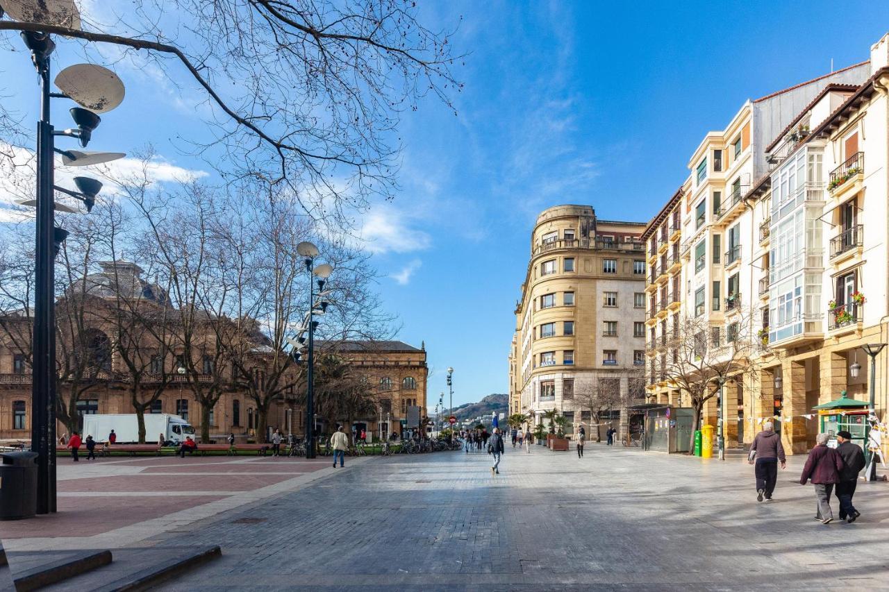 Boulevard 26 * San Sebastián